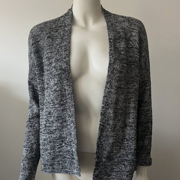 Eileen Fisher Black and Gery Linen Blend Cardigan Size SP - Picture 1 of 11